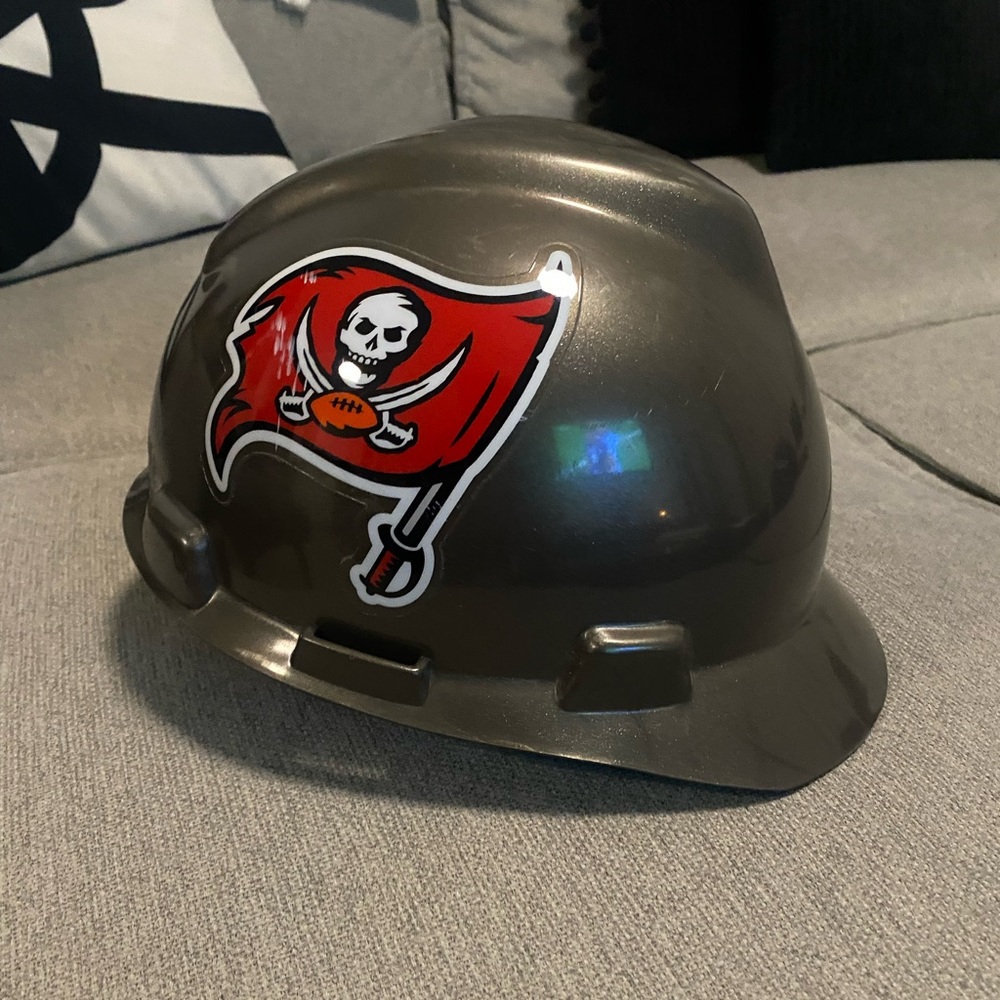 Tampa Bay Buccaneers MSA Hard Hat - Grey with Red flag. Older Bucs flag.